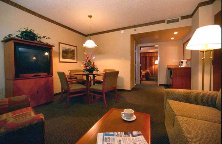 Embassy Suites By Hilton Portland Airport Ruang foto